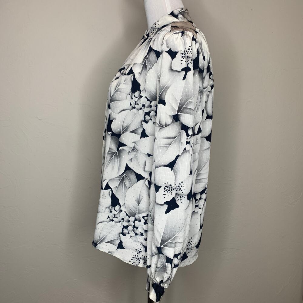 Vintage Black White Floral Blouse Sz Medium - Picture 3 of 8